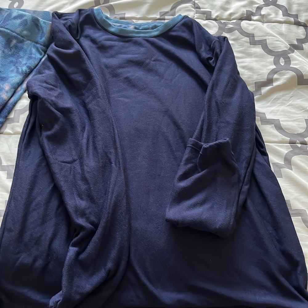 Ladies Long Sleeved Pajama Set - Picture 6 of 12
